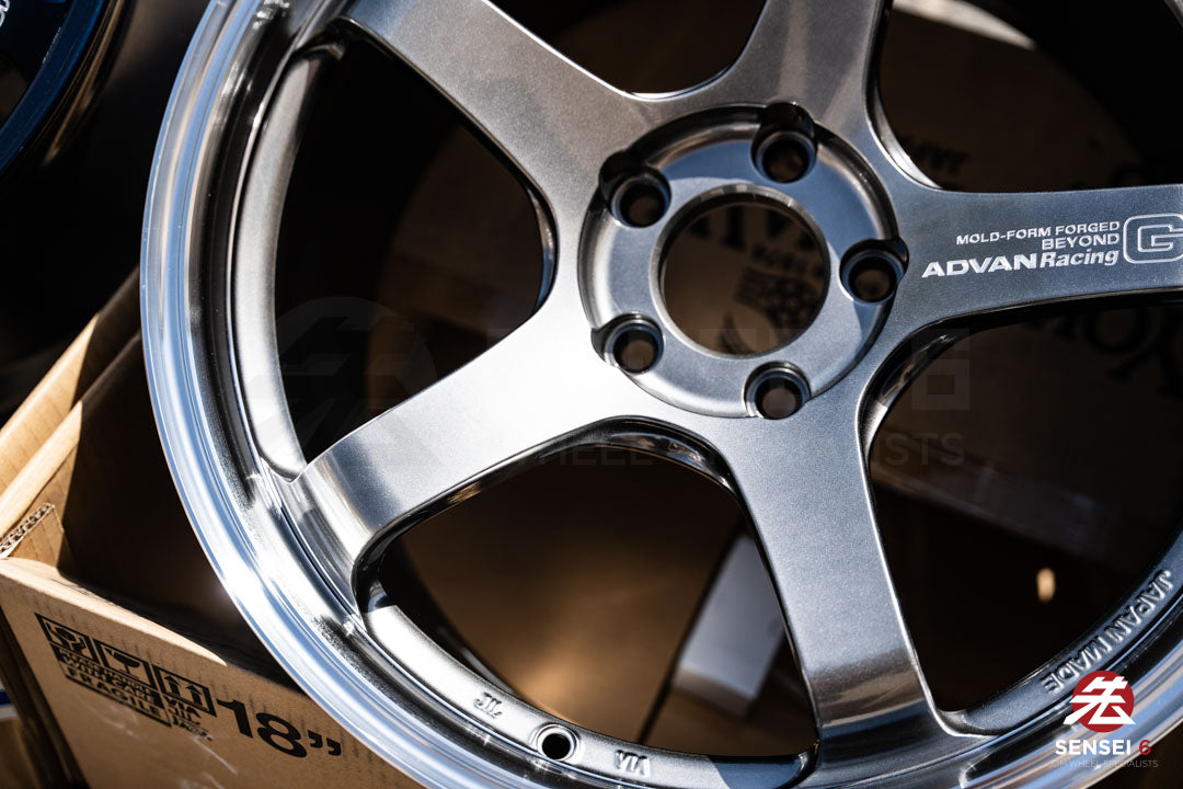 Advan GT Beyond / 18x9.5 +45 / 5x114.3 / Machining & Racing Hyper Black (MHB)