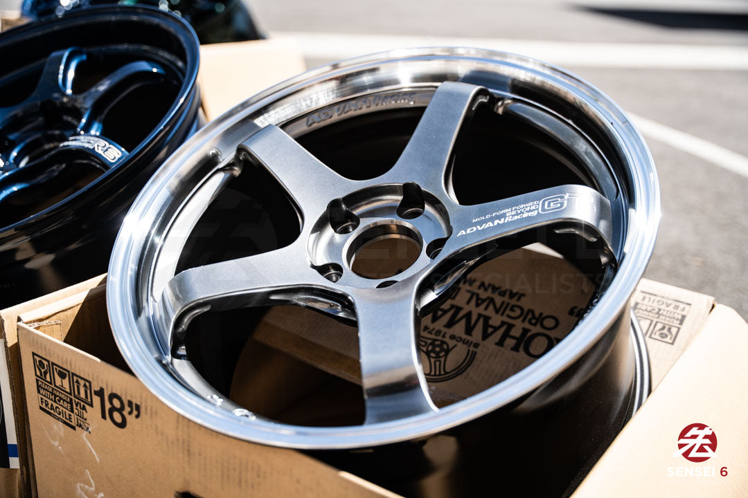 Advan GT Beyond / 18x9.5 +45 / 5x114.3 / Machining & Racing Hyper Black (MHB)