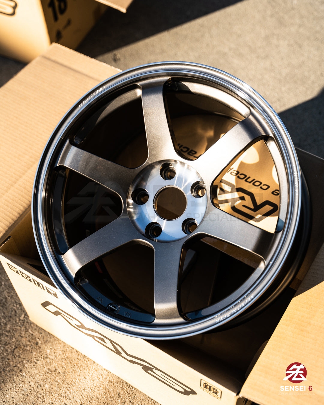 Volk TE37 Saga SL / 18x9.5 +20 / 5x120 / Grafito prensado