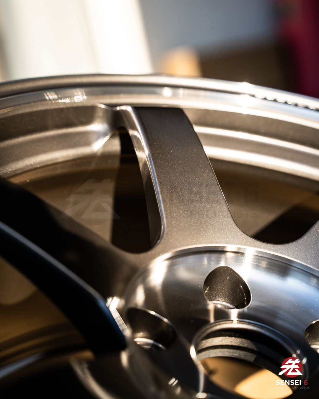 Volk TE37 Saga SL / 18x9.5 +20 / 5x120 / Grafito prensado