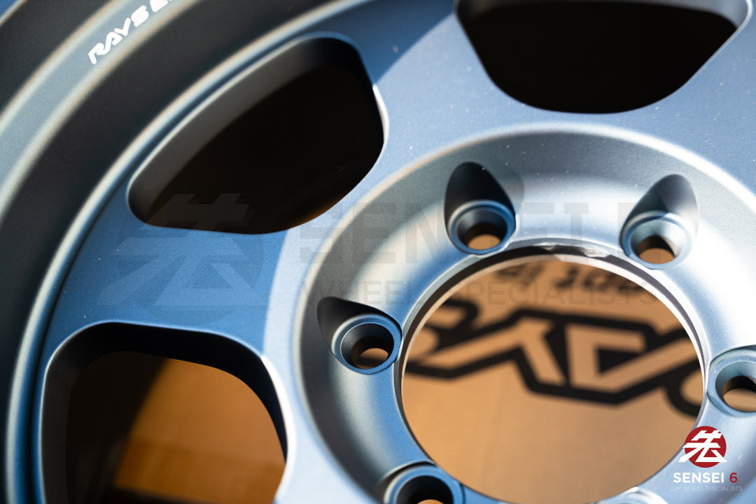 Volk TE37XT M-Spec / 17x8.5-10 / 6x139.7 / Azul mate metalizado