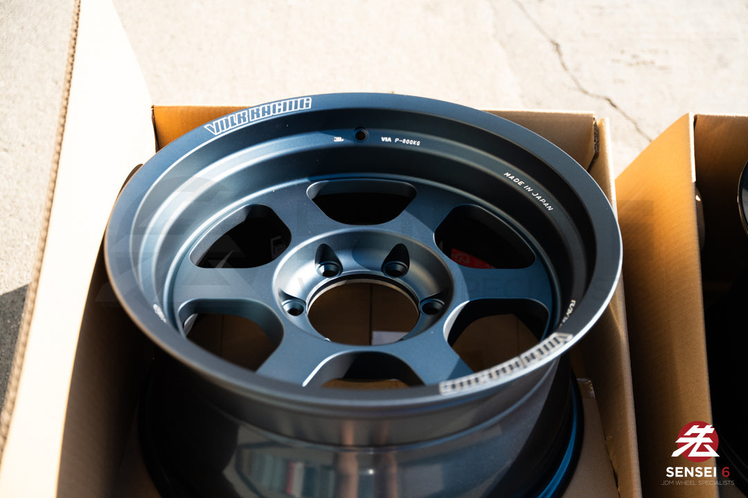 Volk TE37XT M-Spec / 17x8.5-10 / 6x139.7 / Azul mate metalizado