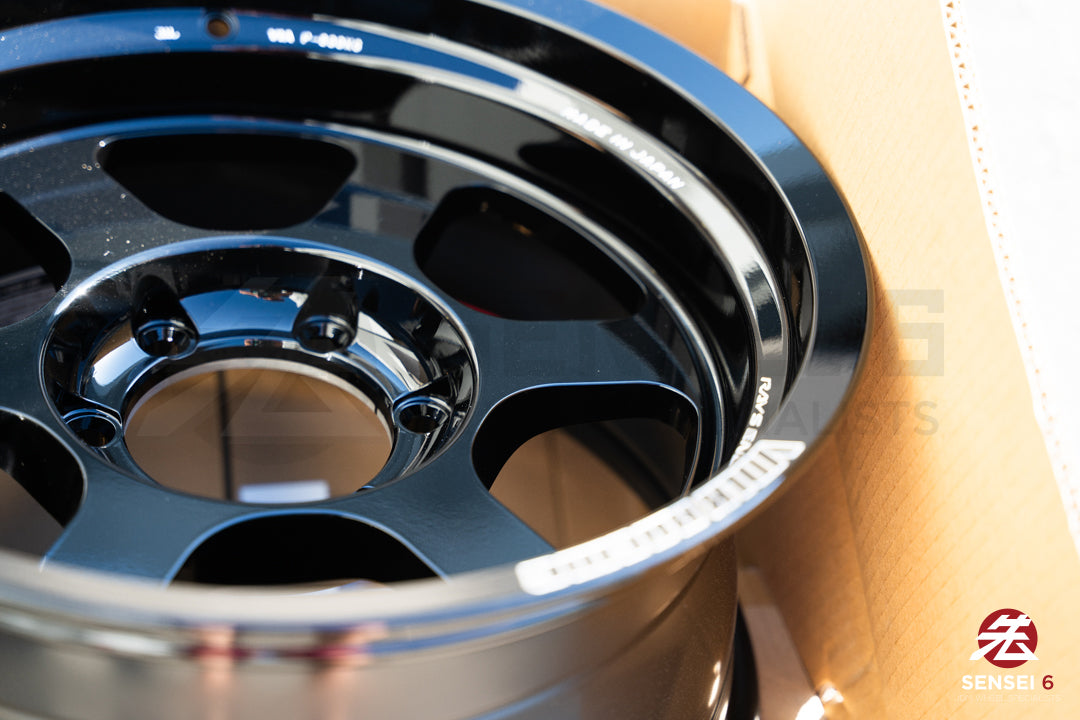 Volk TE37XT M-Spec / 17x8.5 -10 / 6x139.7 / Glossy Black (BK)