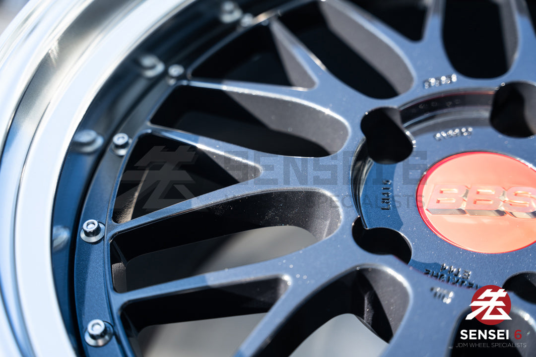BBS LM / 19x8.5 +50, 19x12 +44 / 5x130 / Negro Azul
