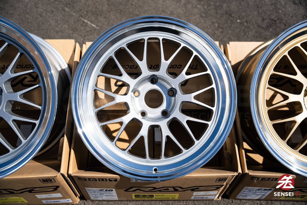 Volk 21A / 18x9.5 +22 / 5x120 / Diamond Silver Rim DC (DS
