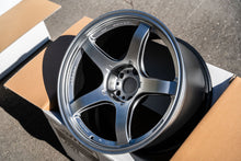 Load image into Gallery viewer, AME Tracer GTV / 18x11 +15 / 5x114.3 / Matte Hyper Silver