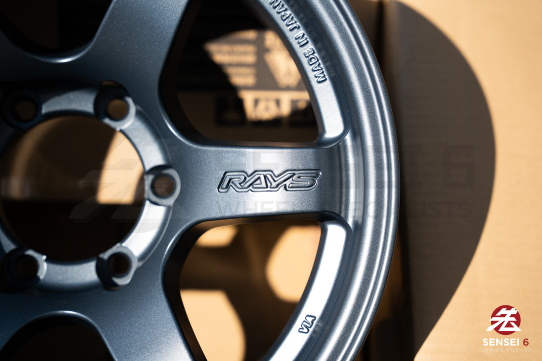 Linternas Gram 57DR-X / 17x8.5-10 / 6x139.7 / Azul pistola II