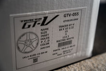 Load image into Gallery viewer, AME Tracer GTV / 18x10.5 +15 / 5x114.3 / Racing White