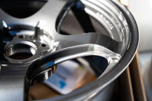 Load image into Gallery viewer, AME Tracer GTV / 17x9 +20 / 5x114.3 / Gun Black