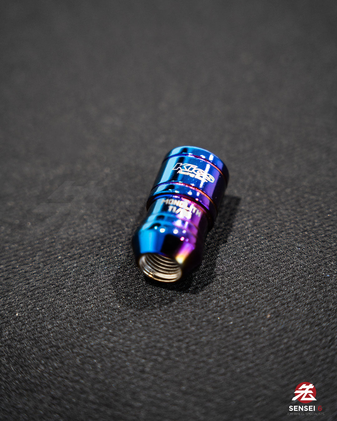 【売り切れ】レイズ デュラナット L37 ストレート ラグ&ロックセット (20個+4個) / M12x1.50 / ブラック