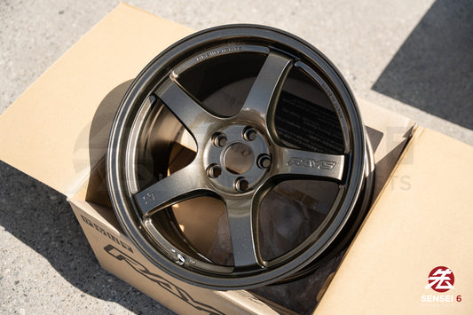 グラムライト 57CR / 17x9 +38 / 5x100 / アルマイトゴールド