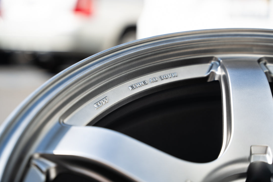 AME Tracer GTV / 18x10.5 +25 / 5x114.3 / Matte Hyper Silver