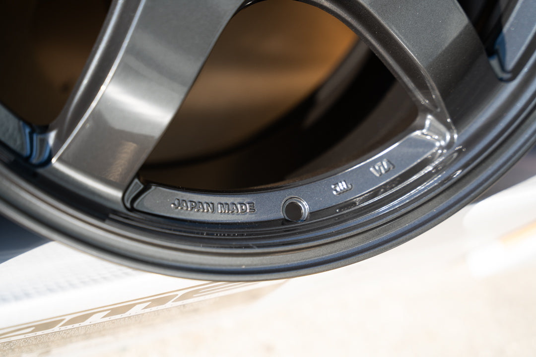 AME Tracer GTV / 18x9.5 +38 / 5x120 / Gun Black