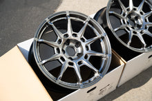 Load image into Gallery viewer, AME Galerna Refino / 18x9.5 +22 / 5x114.3 / Hyper Silver