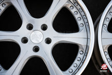 Load image into Gallery viewer, 19" Leon Hardiritt Herzog (Used Wheels Built to Order)