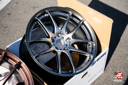 Work Emotion CR Shigoku / 18x9.5 +38 / 5x114.3 / Glow Gunmetal (GGM)