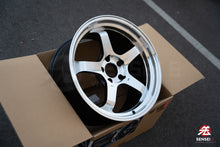 Cargar imagen en el visor de la galería, Advan GT Beyond / 18x9.5 +45 / 5x114.3 / Mecanizado y Competición Hyper Black (MHB)