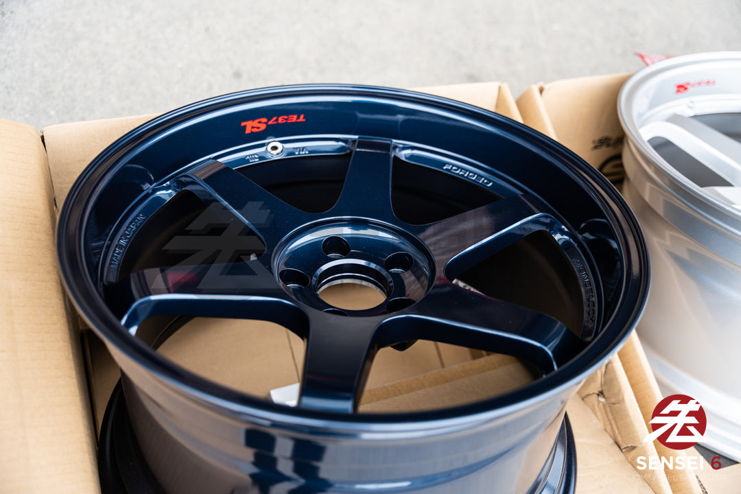 Volk TE37SL / 19x9.5 +22、19x10.5 +22 / 5x114.3 / マグブルー