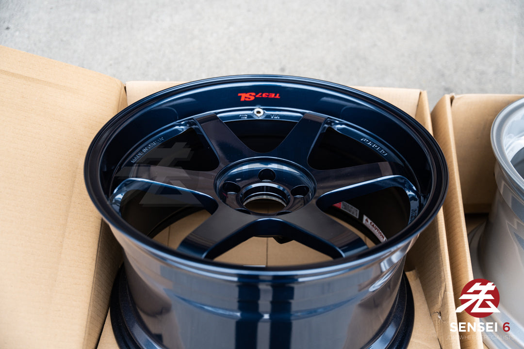 Volk TE37SL / 19x9.5 +22、19x10.5 +22 / 5x114.3 / マグブルー