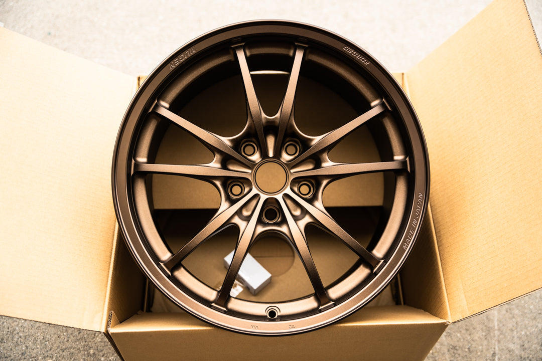 無限 MF10 / 18x9.5 +45 / 5x120 / ブロンズ
