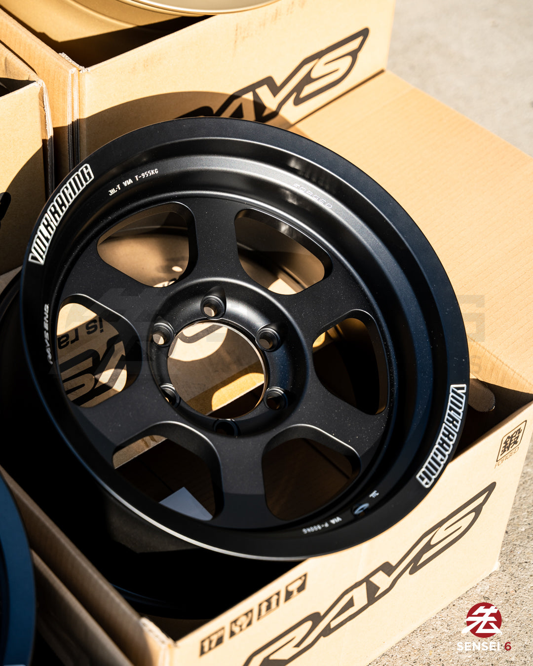 Volk TE37XT M-Spec / 17x8.5-10 / 6x139.7 / Negro intenso