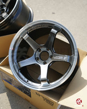 Load image into Gallery viewer, Advan GT Beyond / 18x10.5 +32 / 5x112 / Machining & Hyper Platinum Black (MPB)