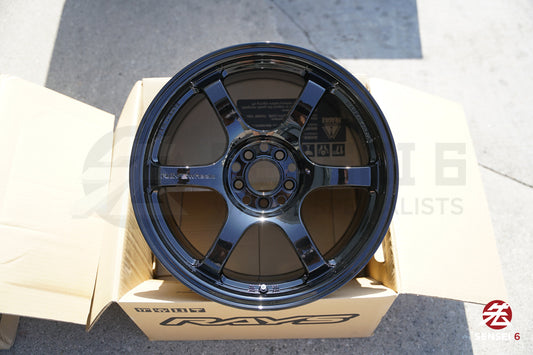 グラムライト 57DR / 17x9 +38 / 5x100 / グロッシーブラック