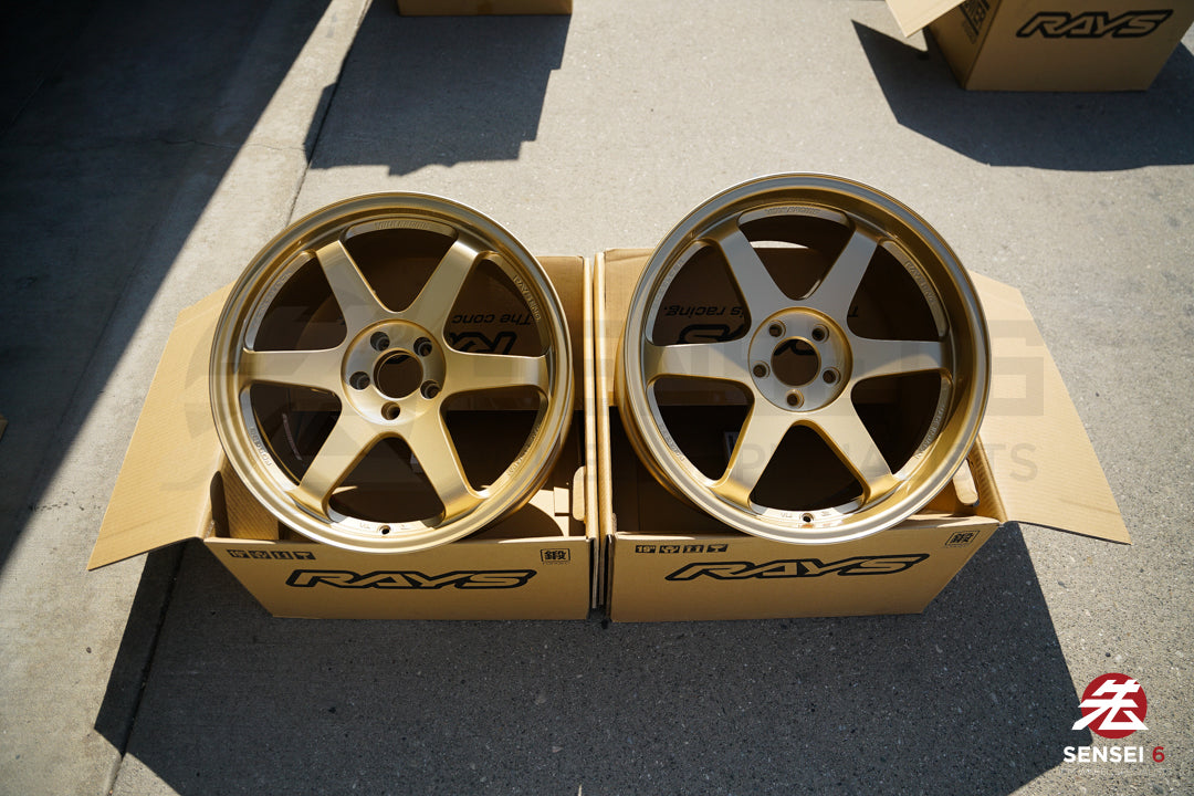 Volk TE37SL / 19x9.5 +22, 19x10.5 +35 / 5x112 / Gold (GO)