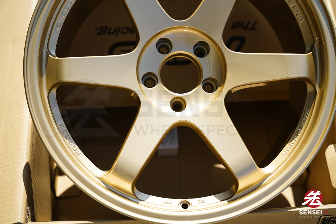 Volk TE37SL / 19x9.5 +22, 19x10.5 +35 / 5x112 / Gold (GO)