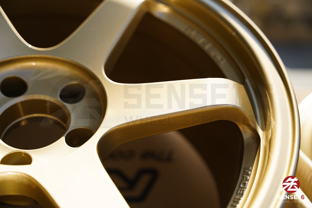 Volk TE37SL / 19x9.5 +22, 19x10.5 +35 / 5x112 / Gold (GO)