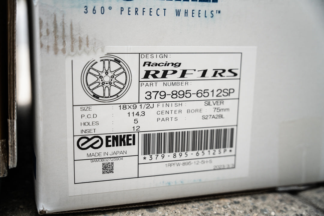 エンケイ RPF1RS / 18x9.5 +12 / 5x114.3 / F1 シルバー