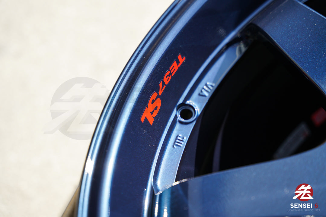 Volk TE37SL / 19x9.5 +22, 19x10.5 +35 / 5x112 / Mag Blue (BL)
