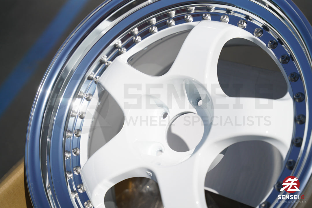 Work Meister S1 3P / 18x9.5 +24 / 5x114.3 / White (WHT)