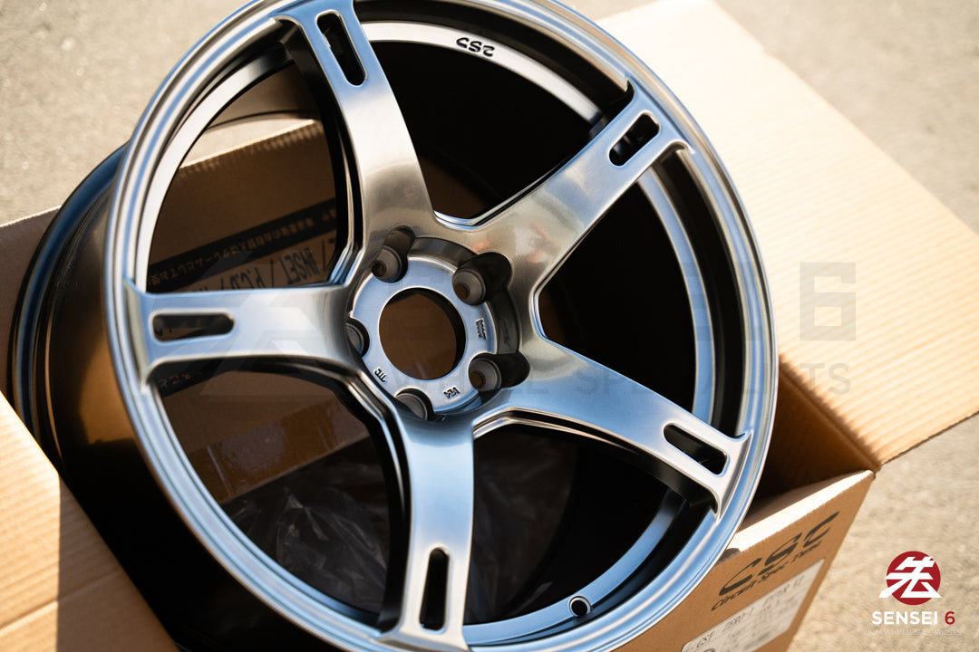 CST Zero-1 Hyper V2 / 18x9.5 +30 / 5x114.3 / Metal Silver
