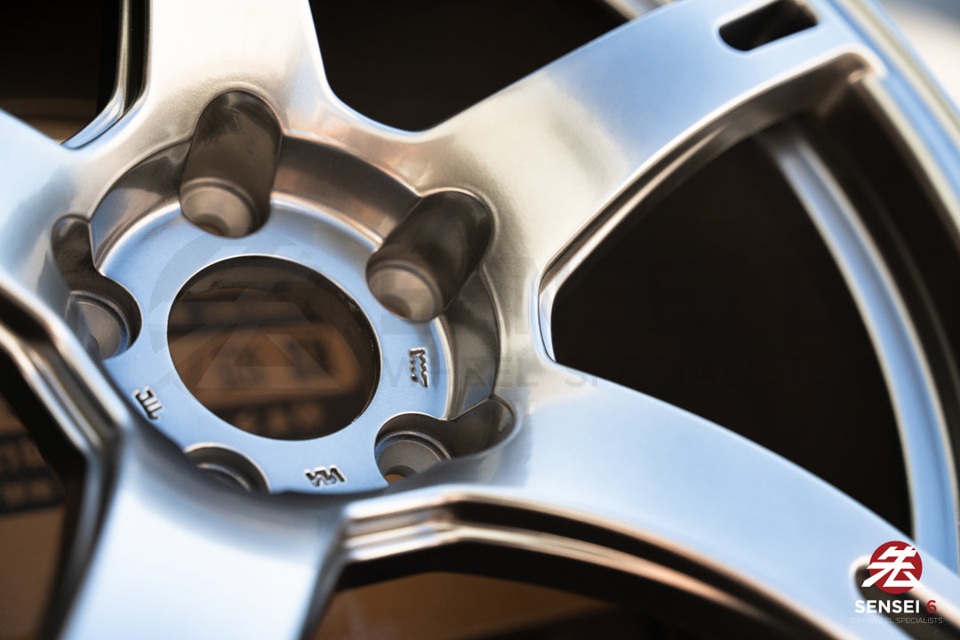 CST Zero-1 Hyper V2 / 18x9.5 +30 / 5x114.3 / Metal Silver