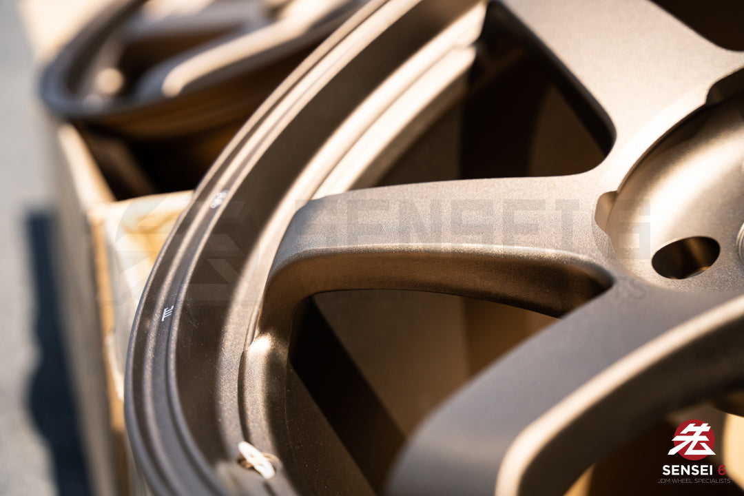 Volk TE37 Ultra M-Spec / 20x10 +15, 20x11 +15 / 5x112 / Bronce Almite (BR)