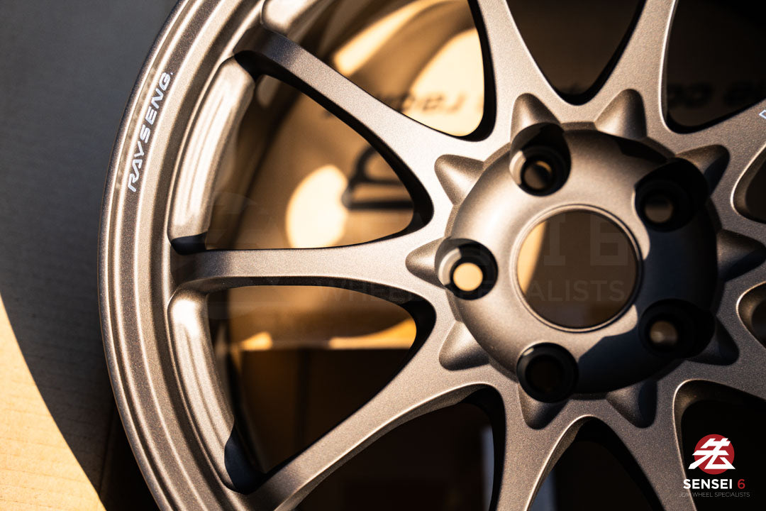 Volk CE28N-Plus / 17x9 +22 / 5x114.3 / Blast Bronze (BB)