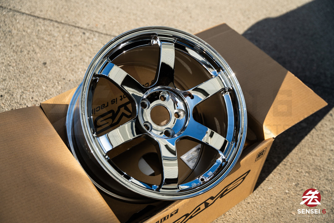 Volk TE37 サガ SL / 18x10 +40 / 5x114.3 / クローム