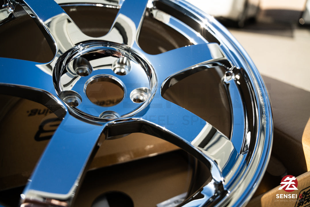 Volk TE37 サガ SL / 18x10 +40 / 5x114.3 / クローム
