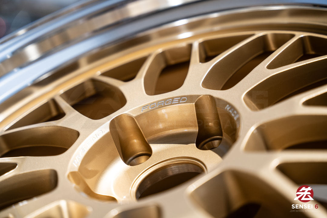 Volk 21A / 18x10.5 +22 / 5x120 / ゴールドリム DC (GO)