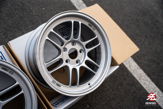 Enkei RPF1 / 17x9 +45 / 5x114.3 / F1 Silver (S)