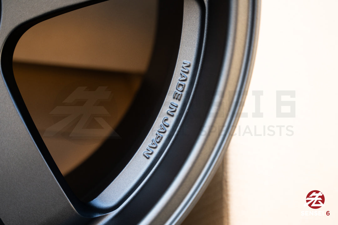Nismo LMGT4 / 19x9.5 +30, 19x10.5 +25 / 5x114.3 / Matte GunBlack (MG)
