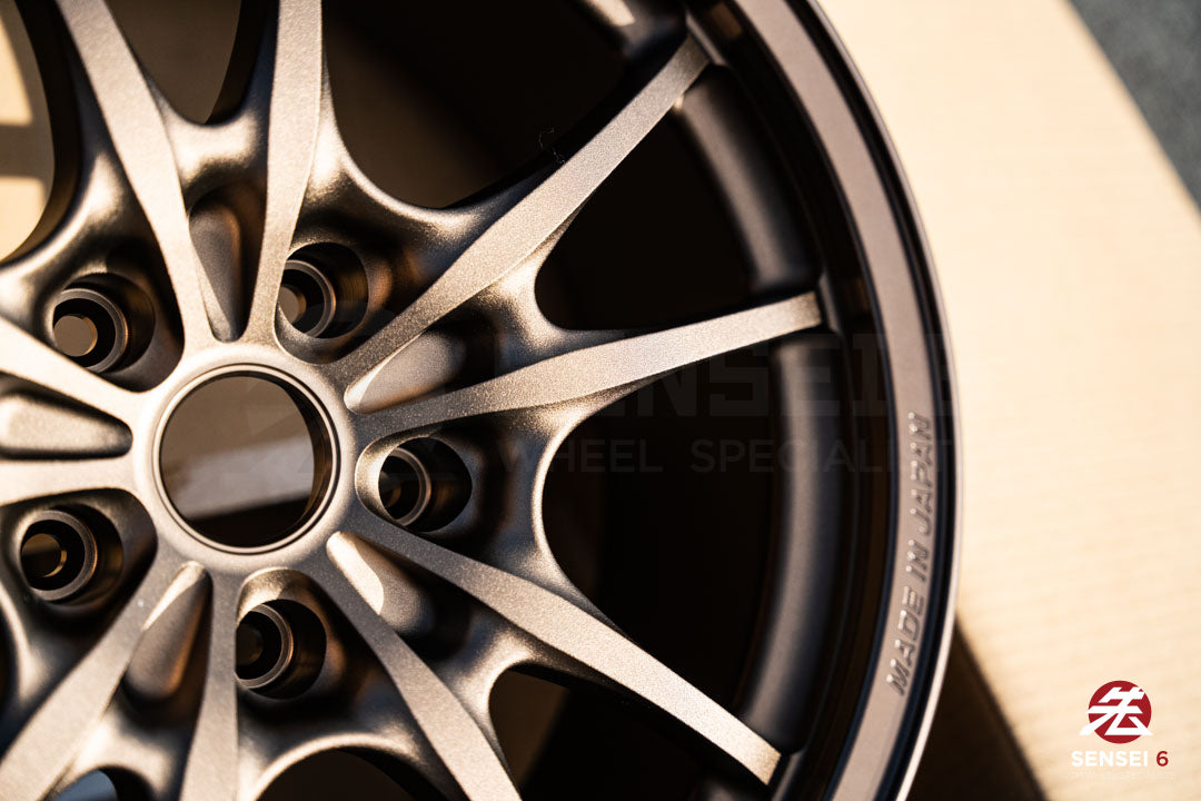 Mugen MF10 / 17x8.5 +40 / 5x114.3 / Bronze