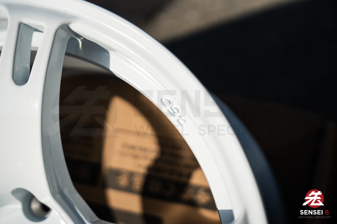 CST Zero-1 Hyper V2 / 17x9.5 +12 / 5x114.3 / White (WH)