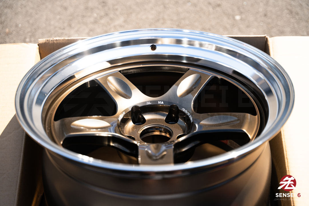 Volk 21C Spec-SR / 18x10.5 +0 / 5x114.3 / Shining Bronze Metal Rim DC (SR)