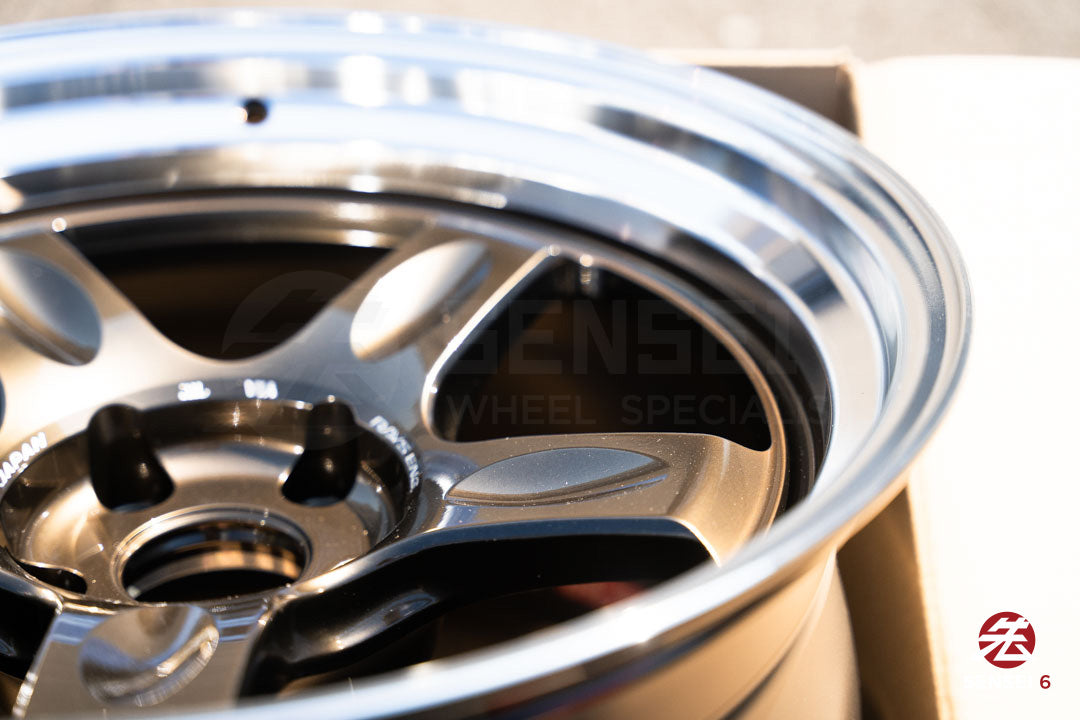 Volk 21C Spec-SR / 18x10.5 +0 / 5x114.3 / Shining Bronze Metal Rim DC (SR)