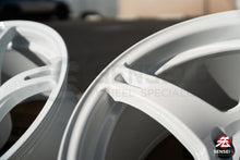 Load image into Gallery viewer, CST Zero-1 Hyper V2 / 18x9.5 +30 / 5x114.3 / White (WH)