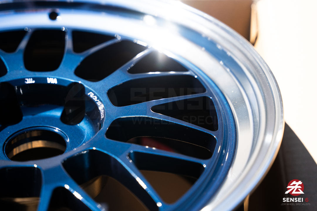 Volk 21A / 18x9.5 +22 / 5x120 / Mag Blue Rim DC (BL)
