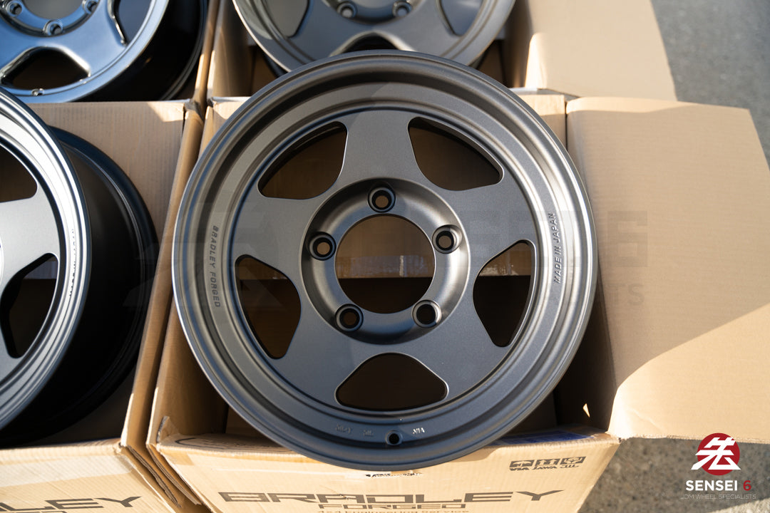 Bradley Forged Takumi / 16x8 +0 / 5x150 / Matte Deep Gray