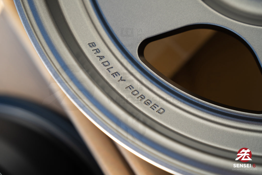 Bradley Forged Takumi / 16x8 +0 / 5x150 / Matte Deep Gray